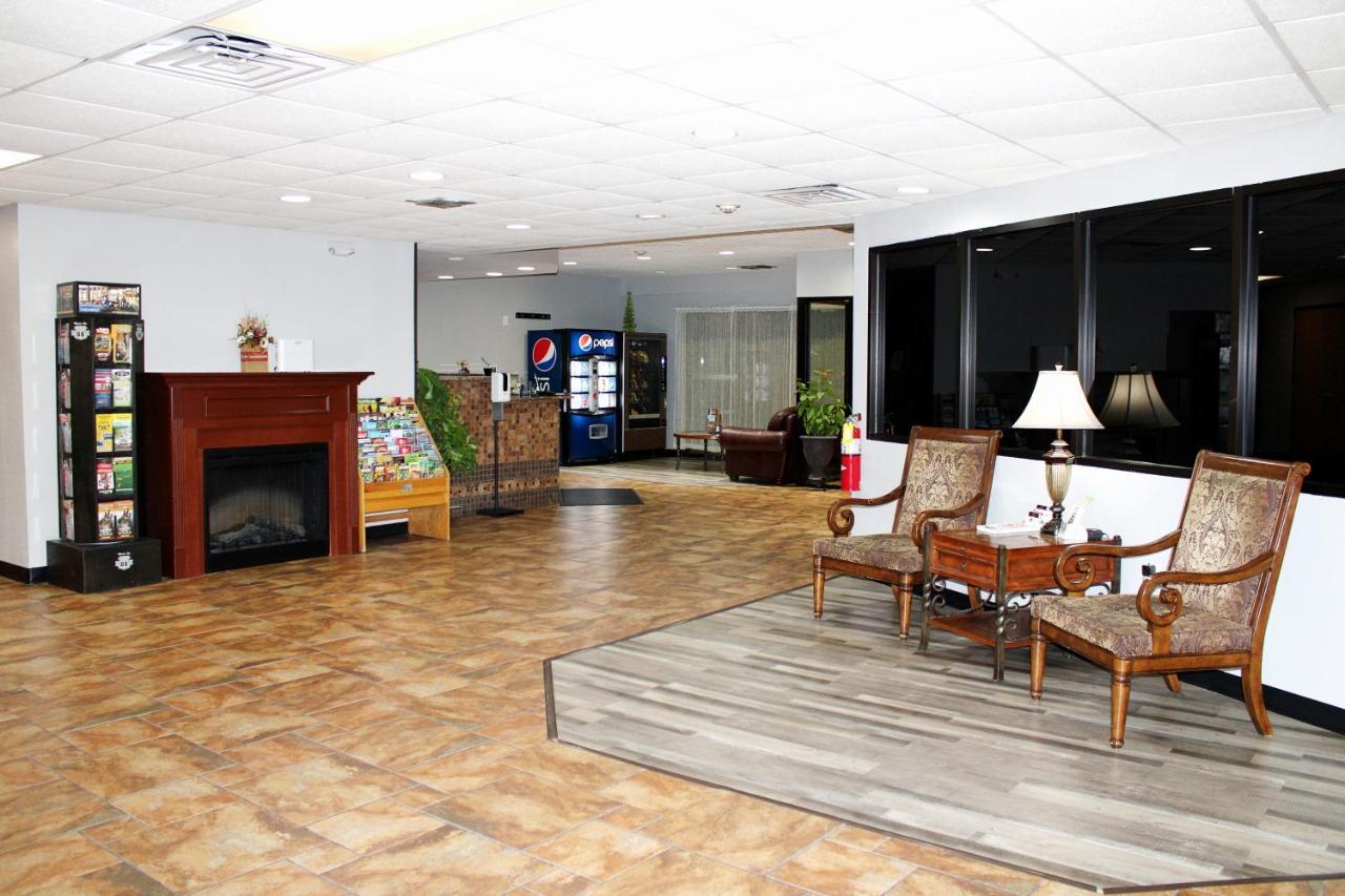 Greenlight Inn & Suites St James Saint James Экстерьер фото