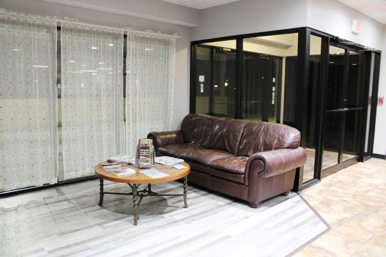 Greenlight Inn & Suites St James Saint James Экстерьер фото