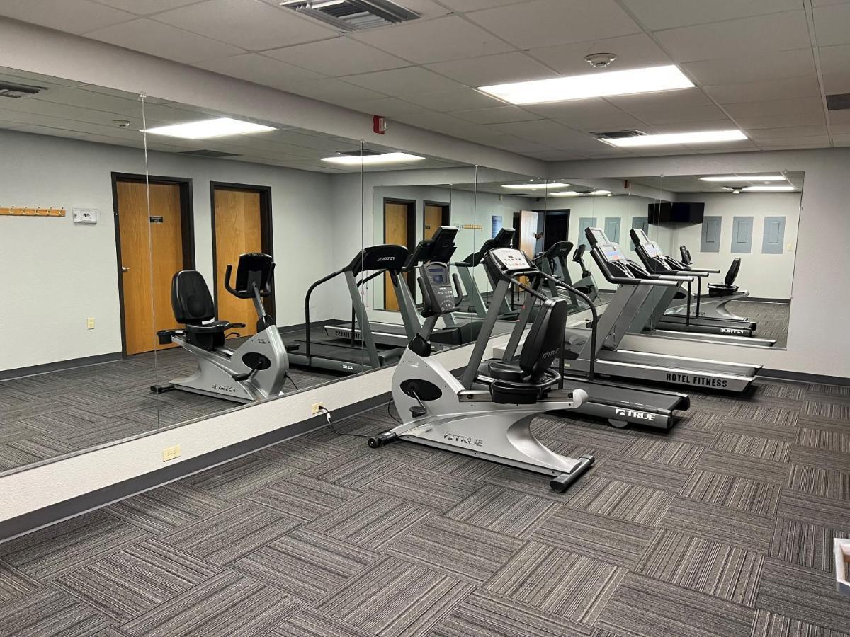 Greenlight Inn & Suites St James Saint James Экстерьер фото